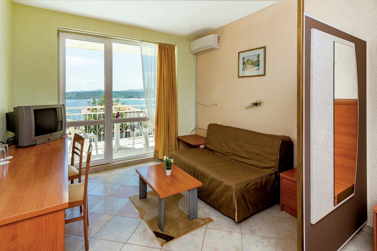 Hotel Golden Star Sozopol Exterior photo